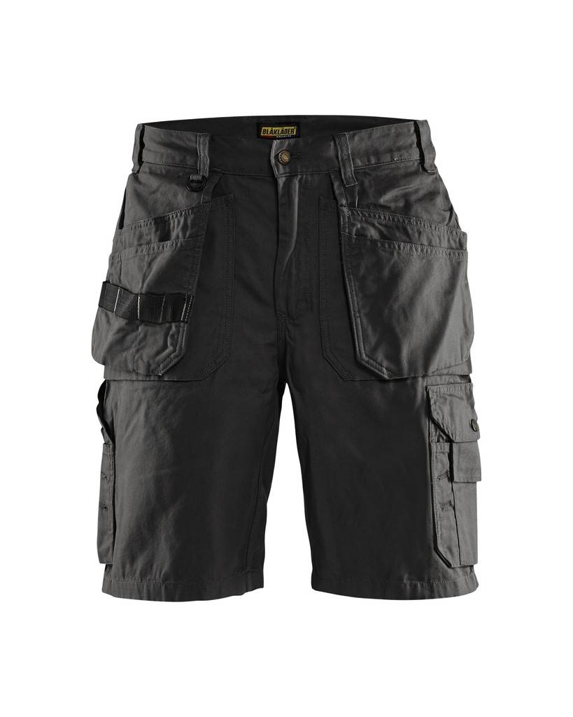 Komfortable und funktionelle Handwerker-ShortsKomfortable und funktionelle Handwerker-Shorts im klassischen Design aus 100 Baumwolle. Diese Shorts