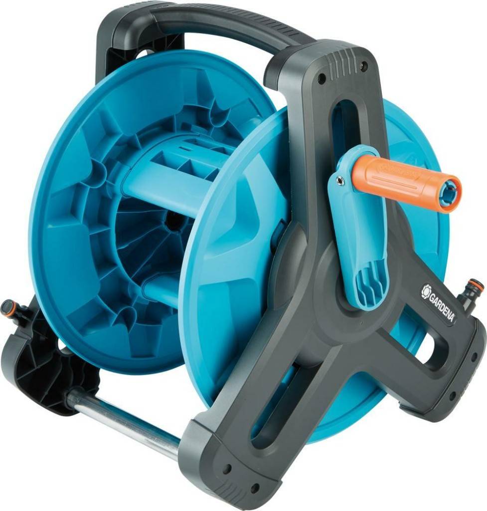 Classic Schlauchtrommel 50Für den mobilen Einsatz in kleinere bis mittlere GärtenErgonomischer Griff für angenehmen TransportNachtropfstopp verhind