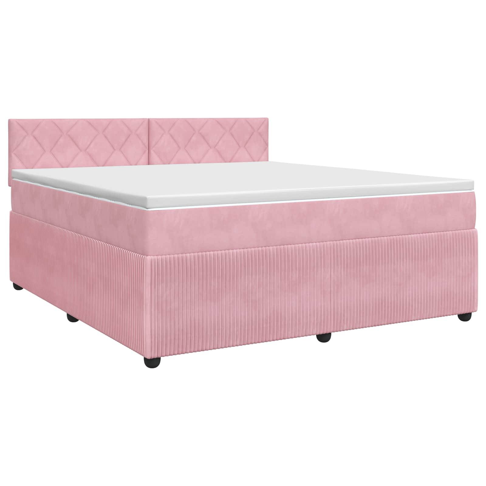 Rosa gepolstertes Bett mit gestepptem Kopfteil und weißer Matratze auf weißem Hintergrund.