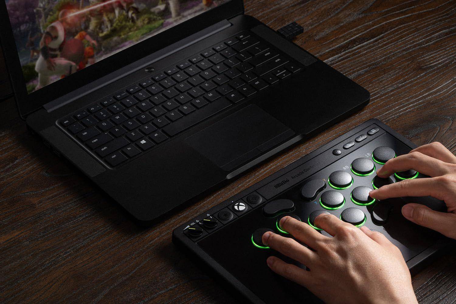 8BitDo All-Button Arcade Controller für Xbox Series X/S, Xbox One, PC, 2.4G Wireless