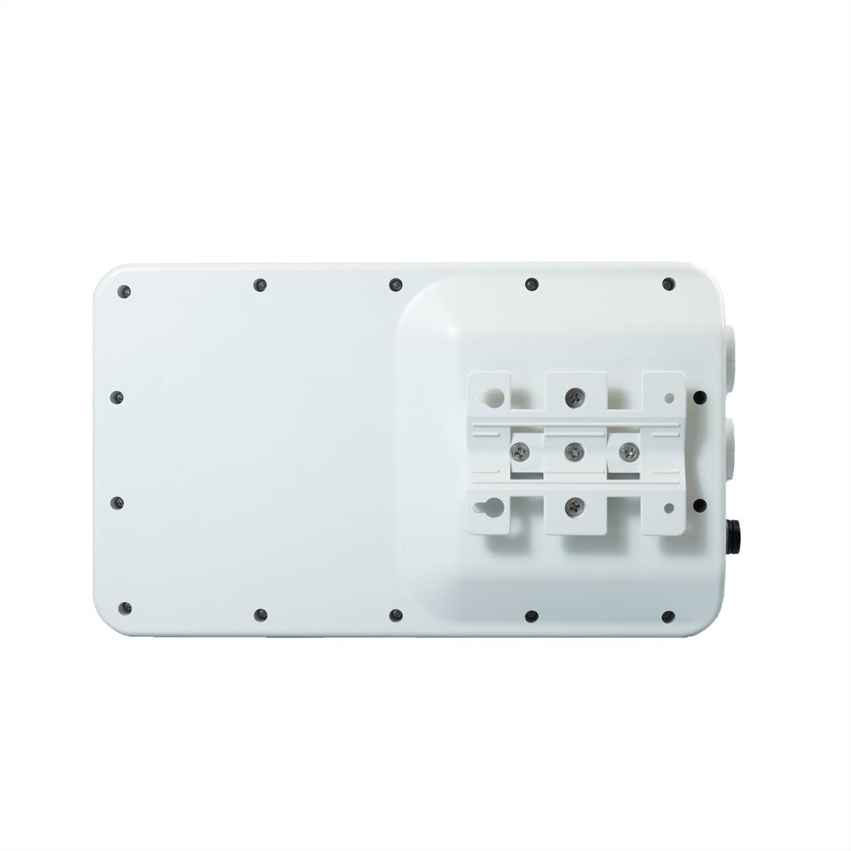 Weißes rechteckiges elektrisches Gerät mit Befestigungsschrauben und einem zentralen Klemmblock auf neutralem Hintergrund.