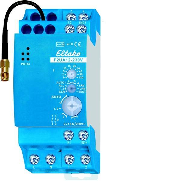 Blaues Eltako F2UA12-230V Steuerrelais mit angeschlossenem schwarzem Sensorkabel und Schraubklemmen