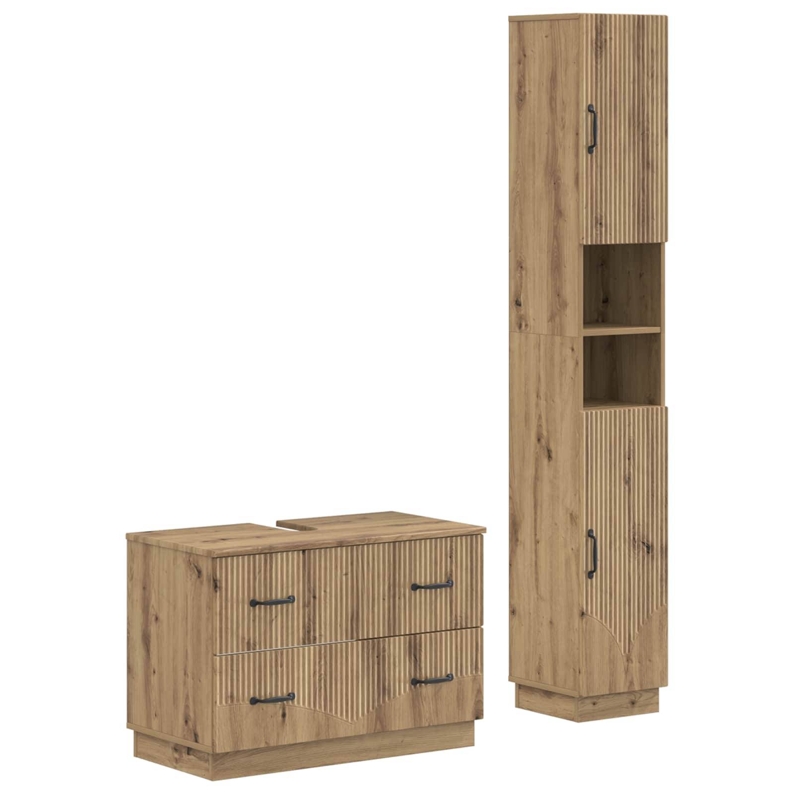 Holzschrankset mit einem niedrigen Sideboard und einem hohen Schrank, beide in hellem Eichenholz mit schwarzen Griffen und gerillten Fronten.