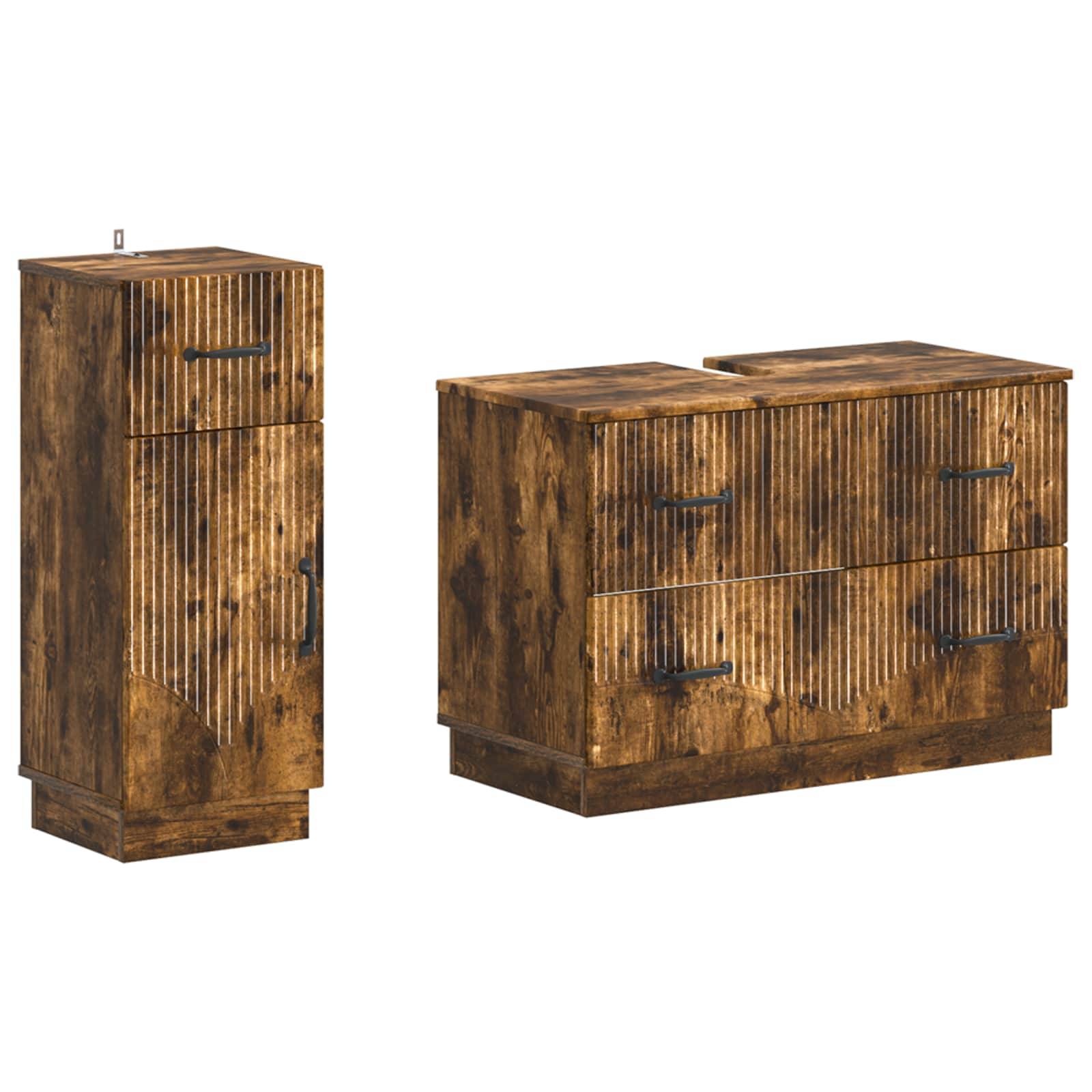 Zwei rustikale Holzschränke mit gewellten Fronten und Metallgriffen, dargestellt in hohen und niedrigen Sideboard-Stilen auf weißem Hintergrund.