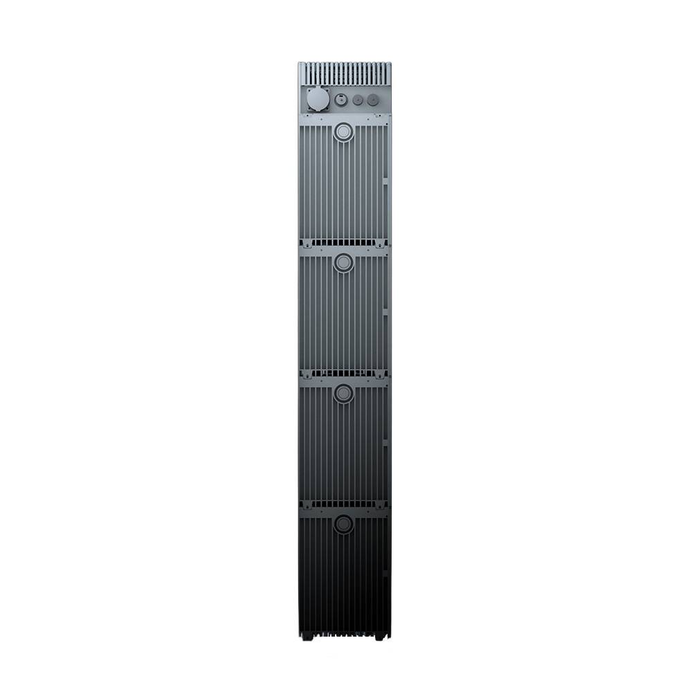Hoher, schmaler Heizkörper im Radiator-Stil mit vertikalen Rippen, dargestellt in einem Grau-zu-Schwarz-Farbverlauf auf weißem Hintergrund.
