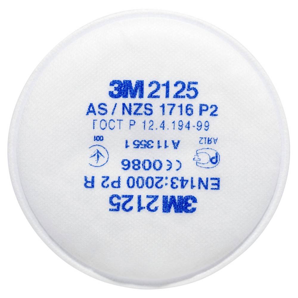 3M 2125 P2 Partikelfilter-Atemschutzkartusche, gezeigt mit blau gedruckten Produktmarkierungen auf einem weißen runden Filter