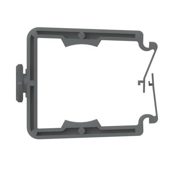 3D-Querschnittsansicht eines rechteckigen Metallrahmens oder Clips mit leerem Mittelteil und seitlichem Befestigungsknopf, dargestellt auf weißem Hintergrund.