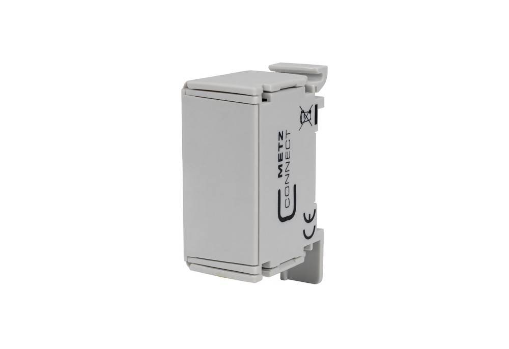 Weiße rechteckige elektronische Baugruppe oder Batterieepack mit Clip-Anschluss und gedruckten Zertifizierungsmarkierungen, isoliert auf einfachem Hintergrund dargestellt.