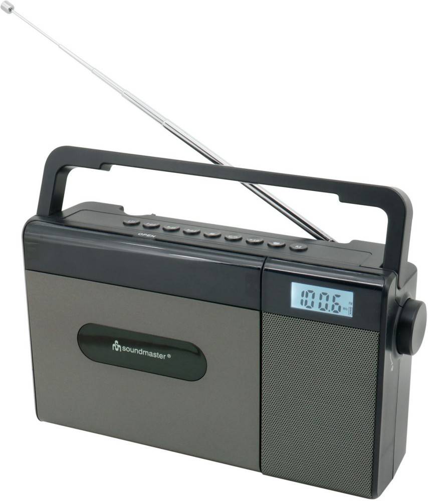 Tragbares schwarzes Soundmaster-Radio mit ausfahrbarer Antenne, Tragegriff, Lautsprechergitter und digitaler Anzeige mit der Anzeige 100.6.