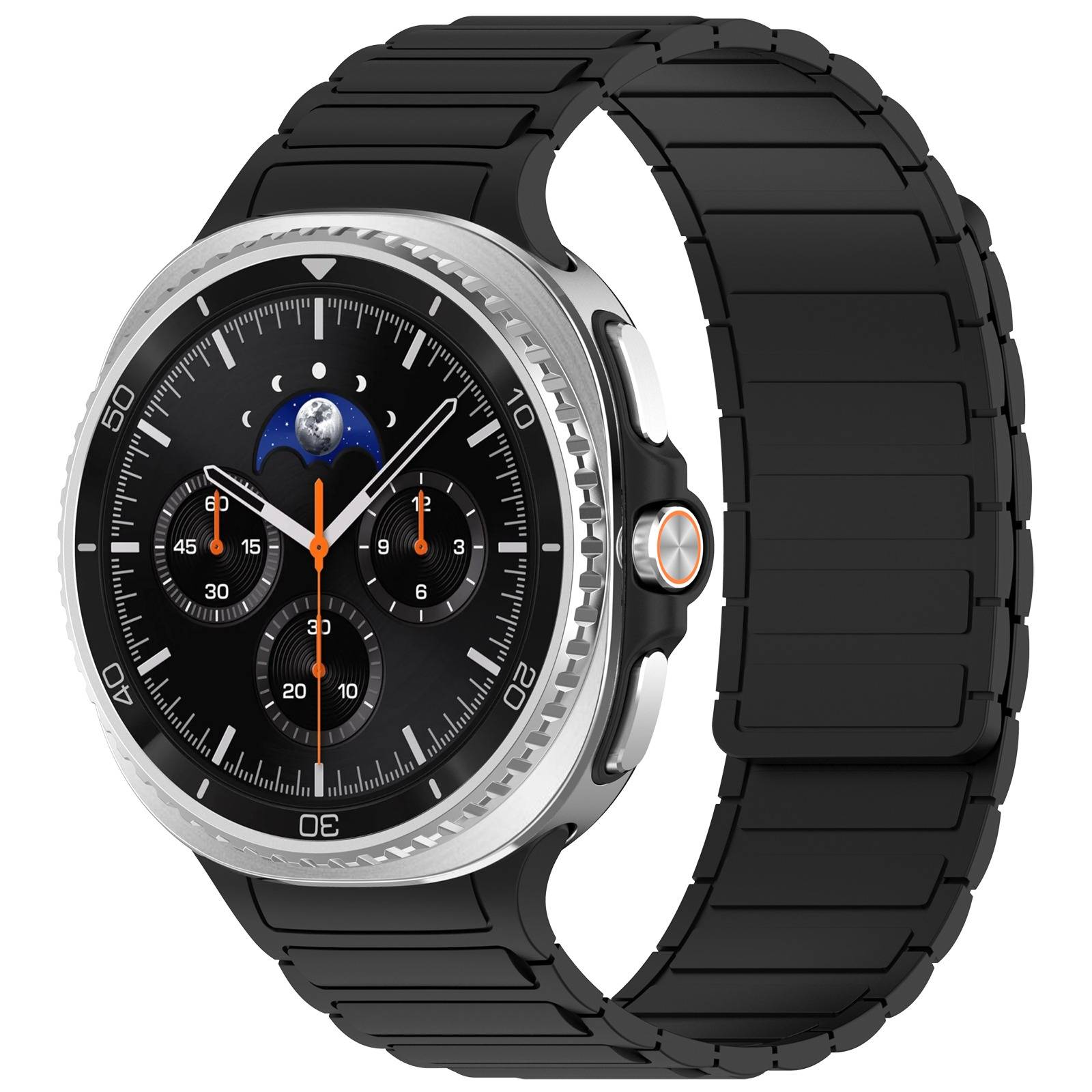 Schwarze Smartwatch mit rundem Silbergehäuse und schwarzem Gummiarmband, im Winkel dargestellt, um das analoge Zifferblatt mit mehreren Hilfszifferblättern zu zeigen.
