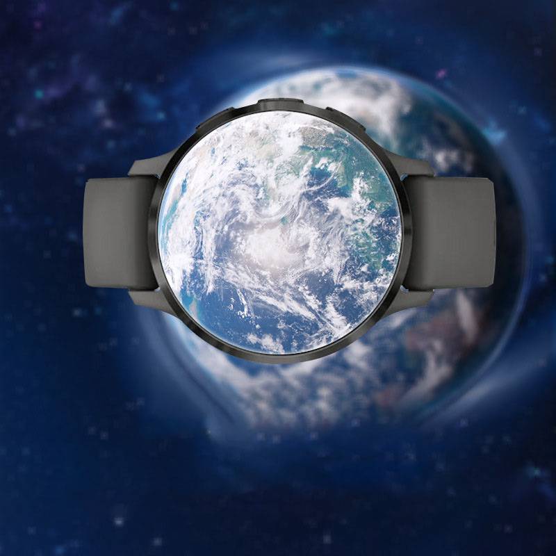 Eine Armbanduhr mit der Erde auf dem Zifferblatt, schwebend vor einer unscharfen Erde im Weltall.
