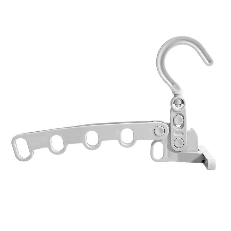 Ein silberner Metallhaken mit einem verstellbaren horizontalen Arm und mehreren Schlitzen, dargestellt vor einem einfachen weißen Hintergrund.