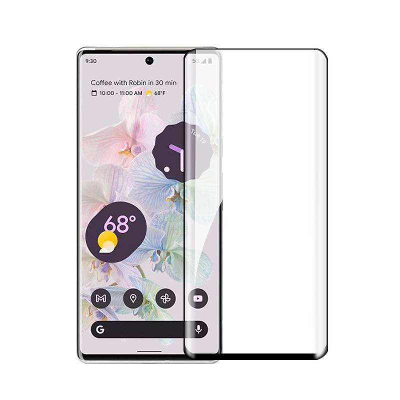Smartphone mit einem Displayschutz für gekrümmte Bildschirme, der über das Display gelegt ist, mit Blumen-Hintergrundbild, Wetter- und Kalender-Widgets sowie App-Symbolen.