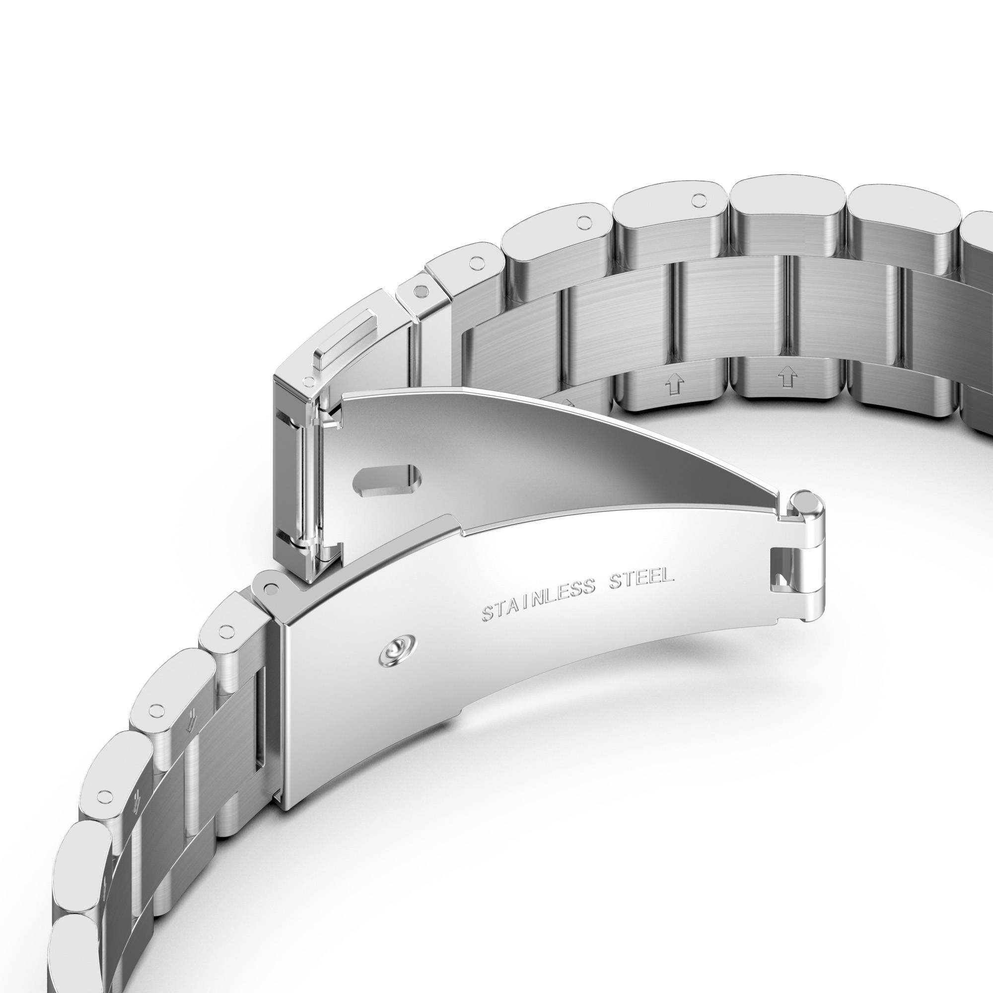 Nahaufnahme eines Edelstahl-Uhrenarmbands mit offener Schließe, die die innere Gravur "STAINLESS STEEL"" zeigt.