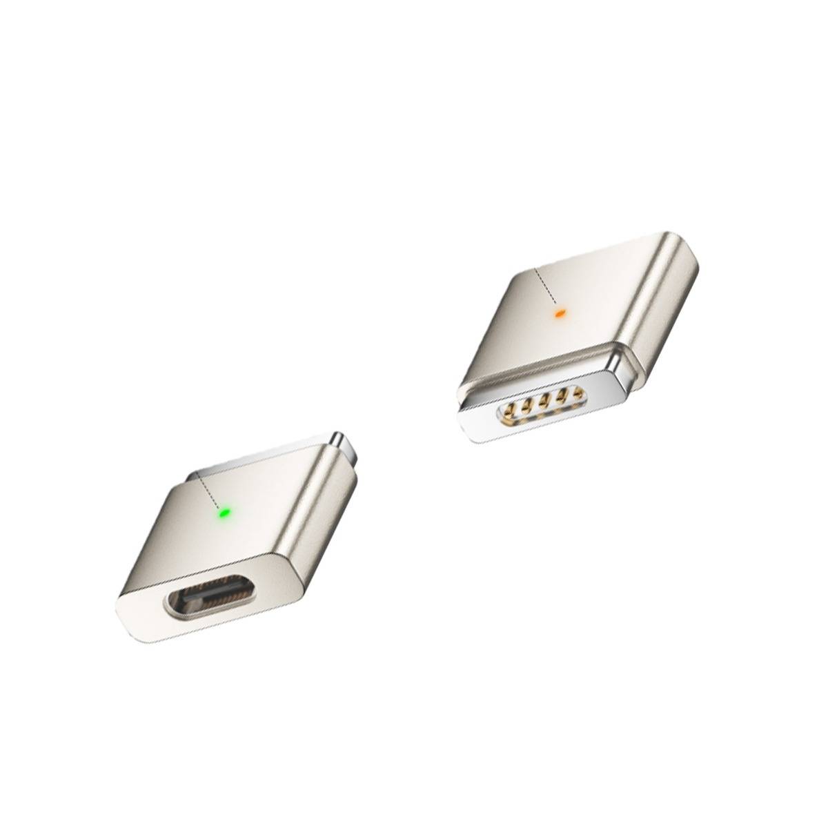 Zwei USB-C-Magnetladadapter-Enden, eines mit grünem Licht und eines mit orangefarbenem Licht, auf weißem Hintergrund dargestellt.