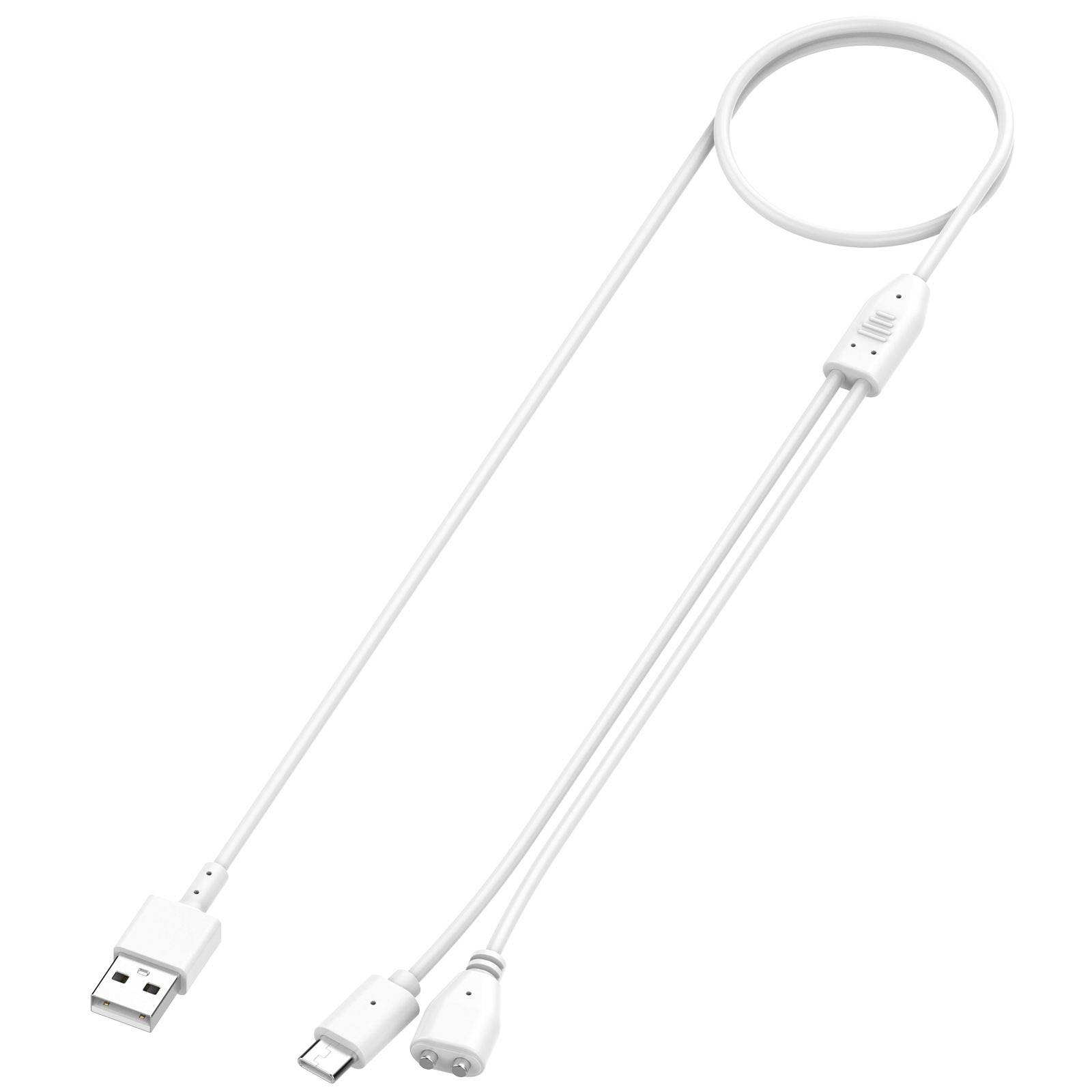 Weißes USB-Ladekabel mit USB-A-Stecker auf der einen Seite und USB-C-Stecker sowie zwei-poligem Anschluss auf der anderen Seite.