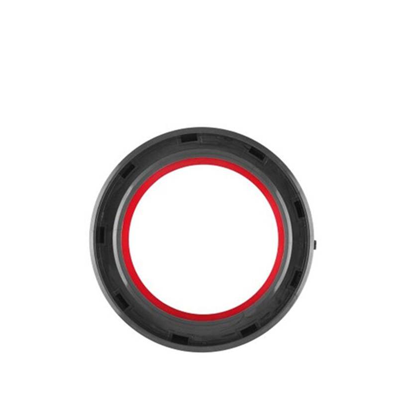 Nahaufnahme einer kreisförmigen schwarzen Gummidichtung oder Dichtring mit einem roten inneren Ring, zentriert auf weißem Hintergrund.