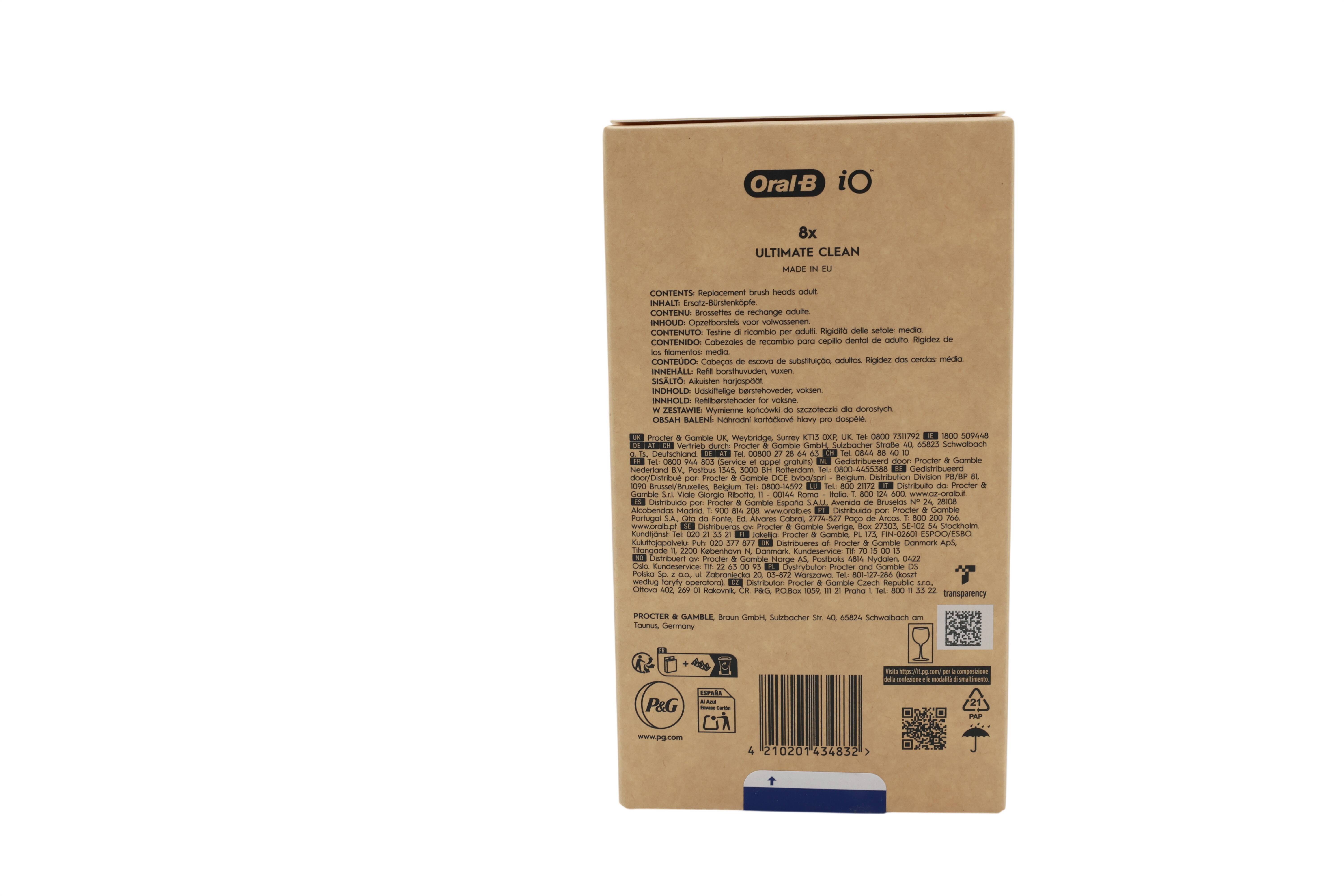 Rückseite einer Oral-B iO Zahnpastaschachtel mit Produktdetails, Inhaltsstoffen, Sicherheitssymbolen und Barcode auf weißem Hintergrund.