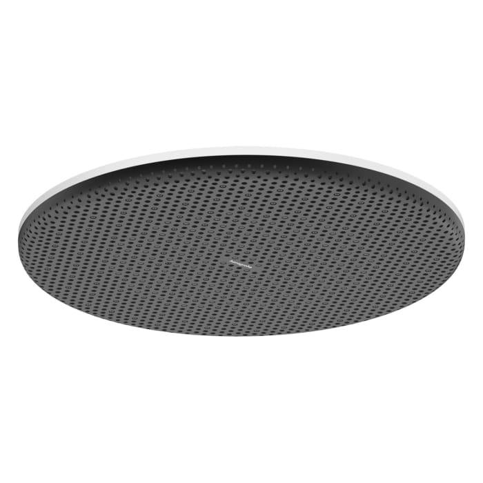 Runder schwarzer perforierter Deckenl speaker auf weißem Hintergrund.