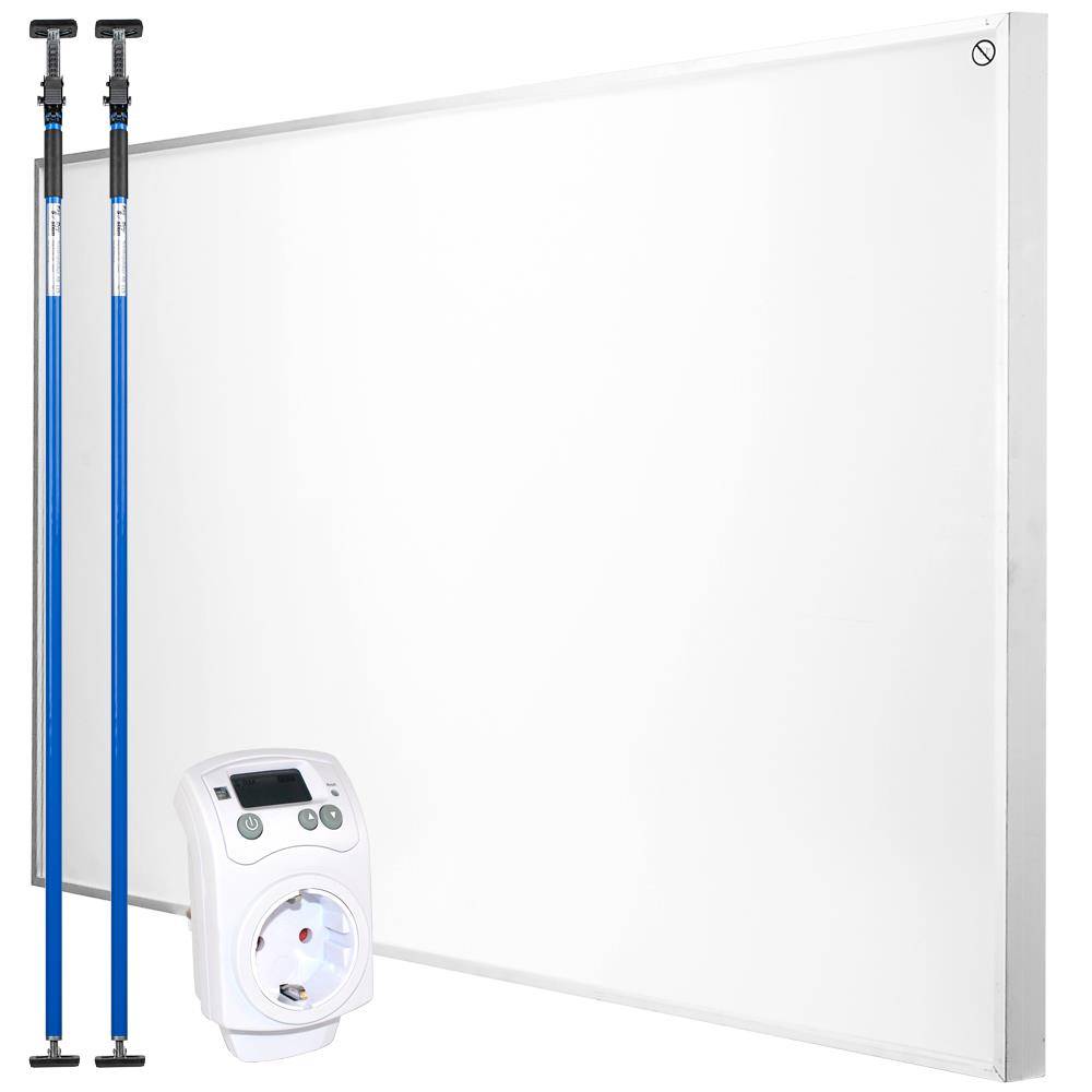 Wandmontiertes elektrisches Heizpaneel mit einem kleinen digitalen Thermostat und zwei vertikalen Stützpfosten auf der linken Seite.