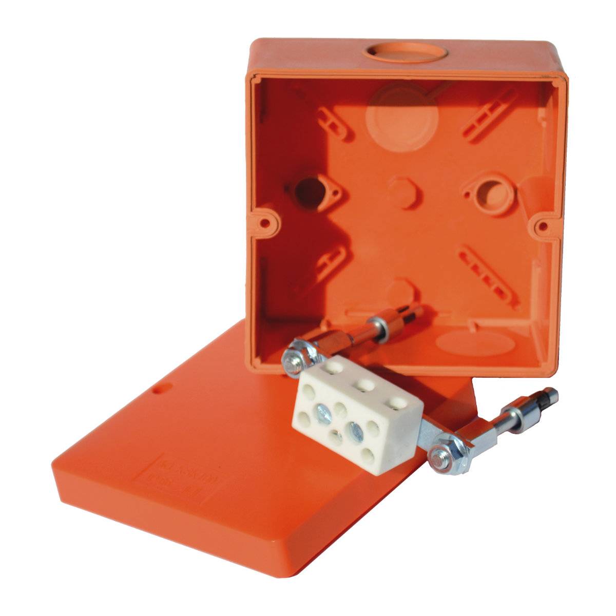 Orange-farbige elektrische Anschlussdose mit offenen Deckel, Montagezubehör und Klemmenblock auf weißem Hintergrund.