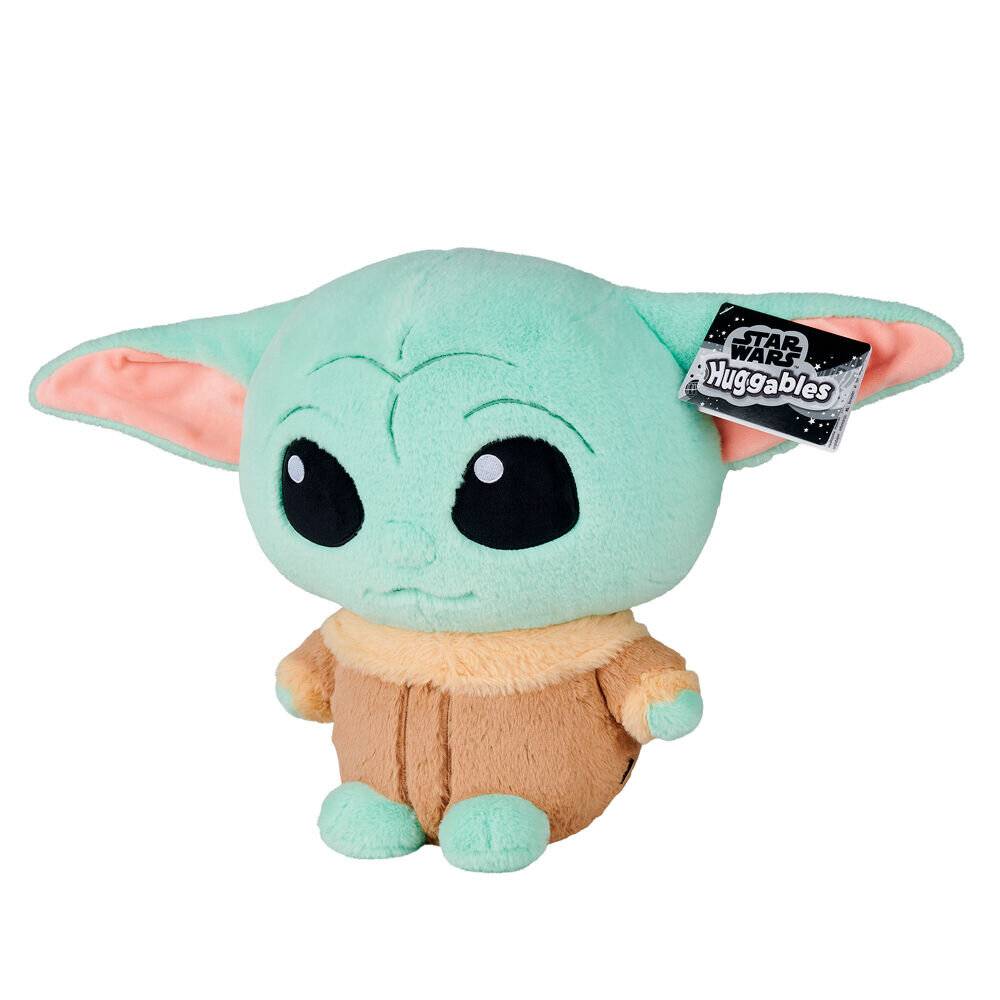 Ein kuscheliges Baby Yoda (Grogu) Plüschspielzeug aus Star Wars mit großen Ohren und schwarzen Augen, gezeigt auf weißem Hintergrund mit einem 