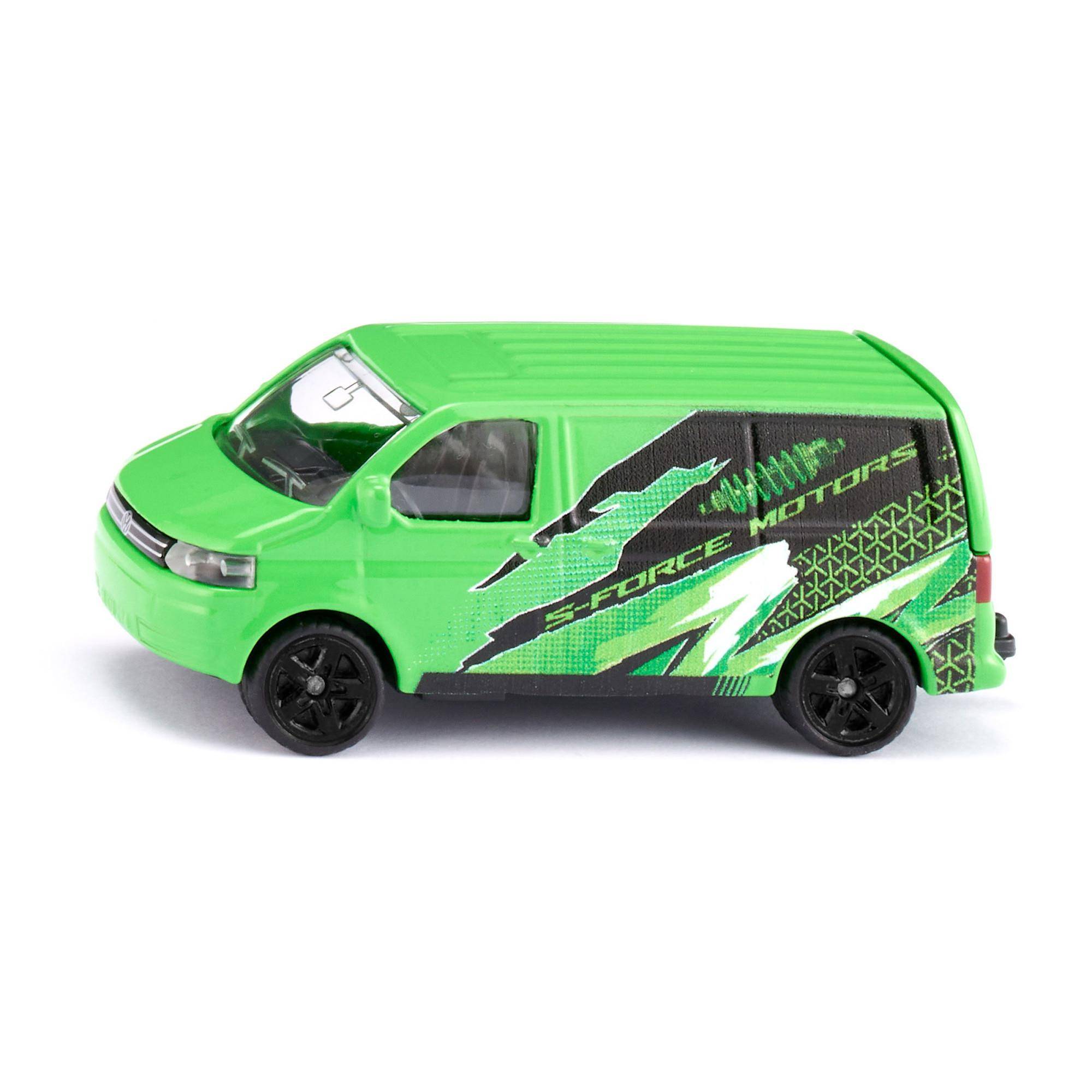 Grüner Spielzeuglieferwagen mit schwarzen Rädern und „FORE MOTORS