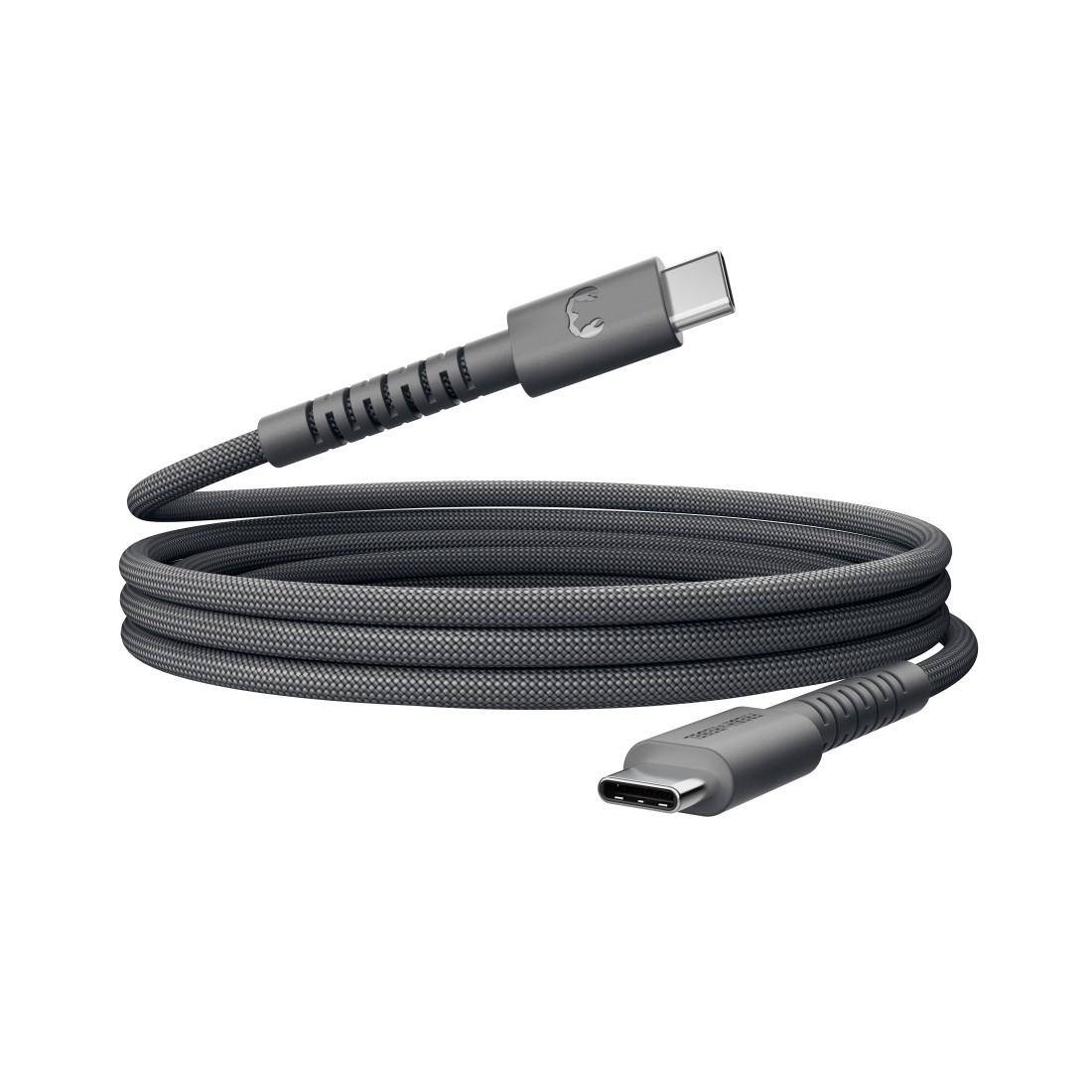 Gewundenes USB-C-Ladekabel mit USB-C-Anschlüssen an beiden Enden, dargestellt auf weißem Hintergrund.
