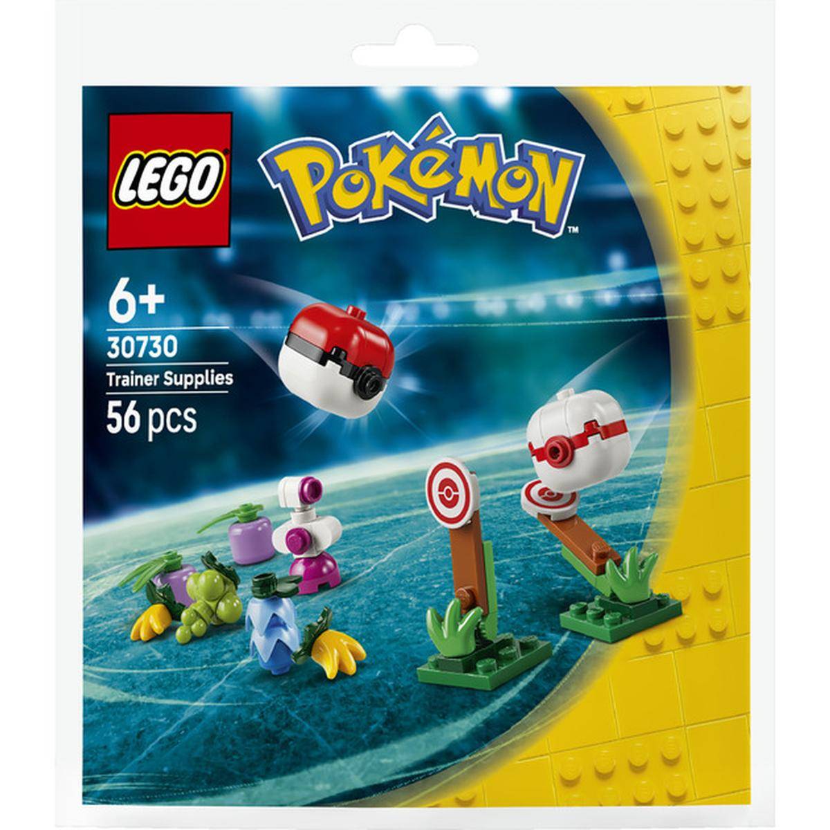 LEGO Pokémon Trainer Supplies Set-Verpackung mit zwei Pokébällen, Zielposten und kleinen Zubehörteilen; ab 6 Jahren, 56 Teile, Set 30730.