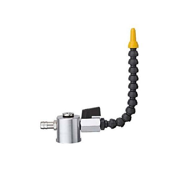 Flexible Kühlmittelarm mit Metallbasis und schwarzem segmentiertem Schlauch mit gelber Spitze auf weißem Hintergrund