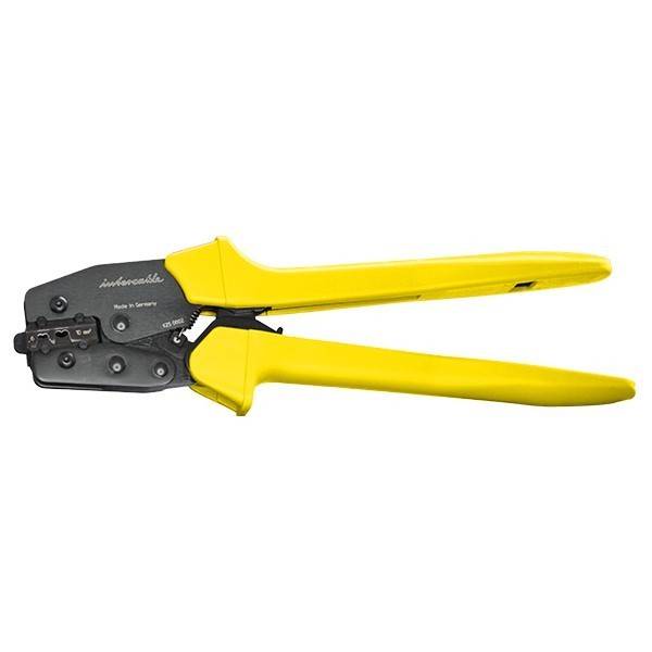 Gelbes Crimpers mit schwarzen Backen, offen auf weißem Hintergrund dargestellt.
