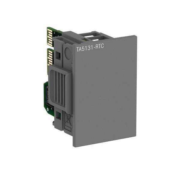 Graues TA5131-RTC-Elektronikmodul mit Steckerkontakten, isoliert auf weißem Hintergrund dargestellt.