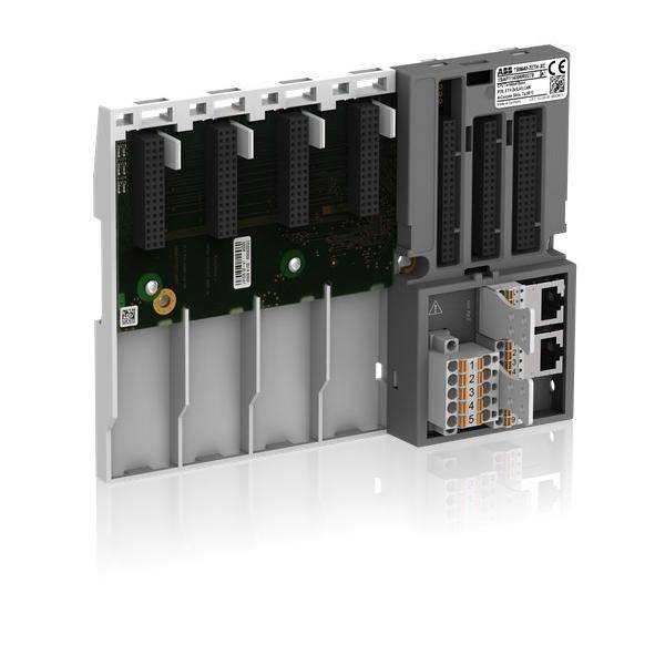 Industrielles Steuermodul mit mehreren schwarzen Anschlussanschlüssen, Leiterplatte und Verdrahtungsklemmen auf einem grauen Gehäuse.