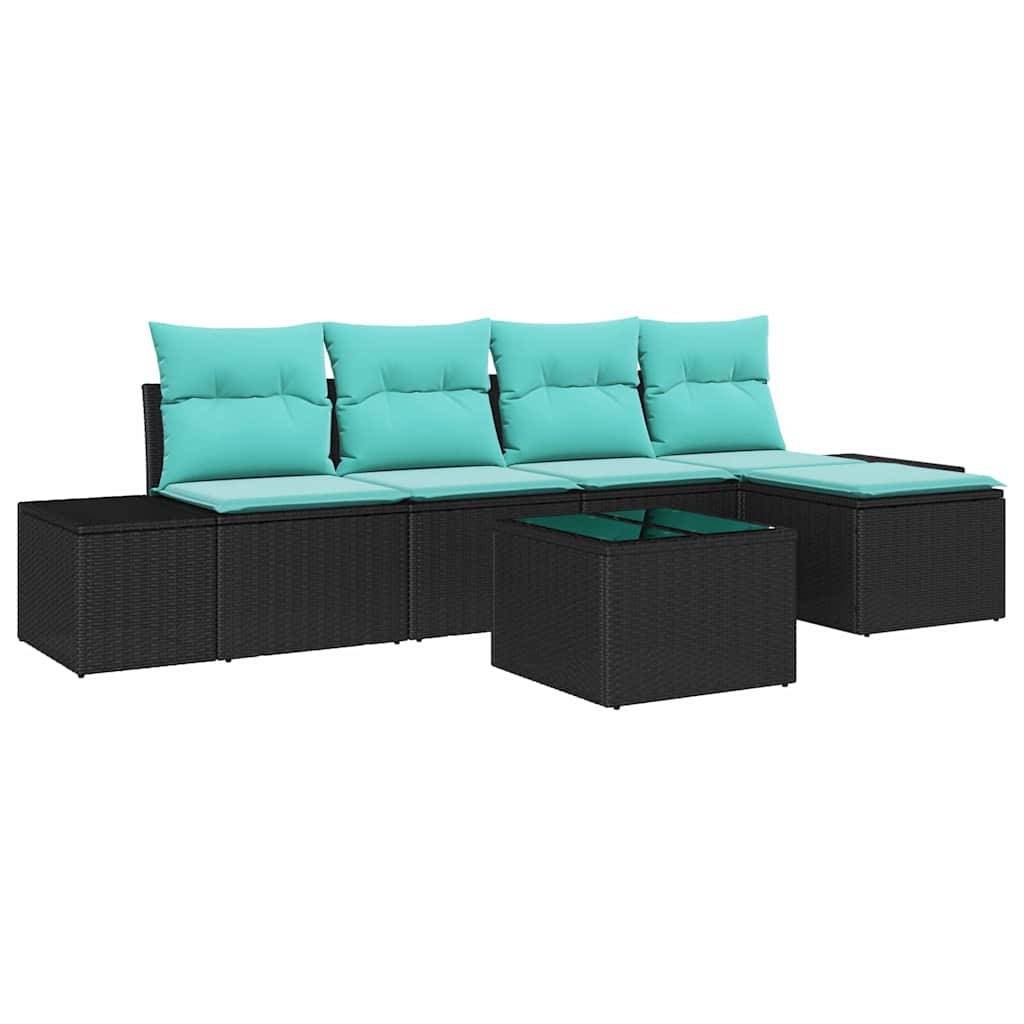 Schwarzes Rattan-Außenecksofa mit türkisfarbenen Kissen und passendem quadratischem Couchtisch auf weißem Hintergrund