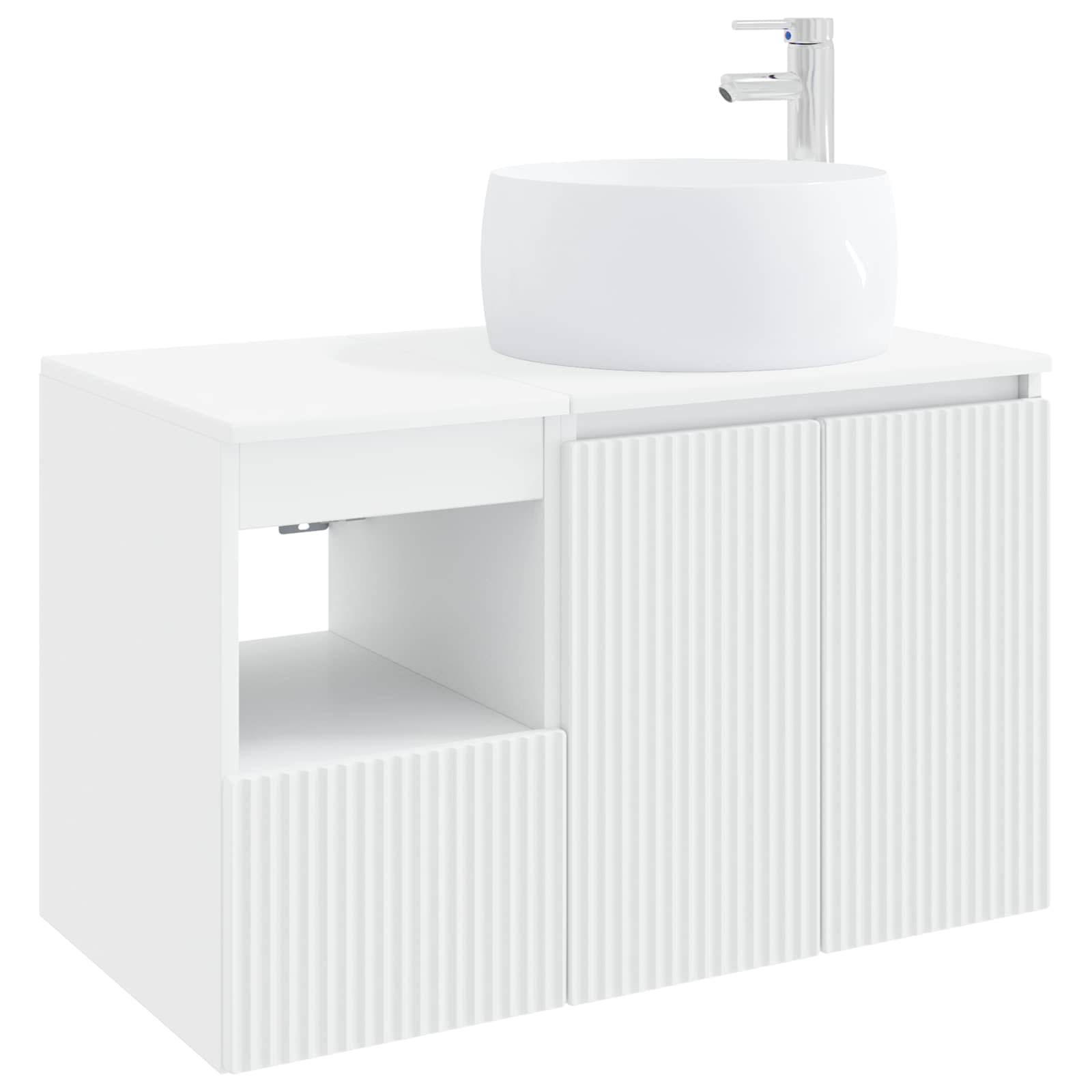 Weißer Badezimmerschrank mit runder Arbeitsplattenwäsche und Chromarmatur, mit gerippten Fronttüren und offenem Ablagefach.