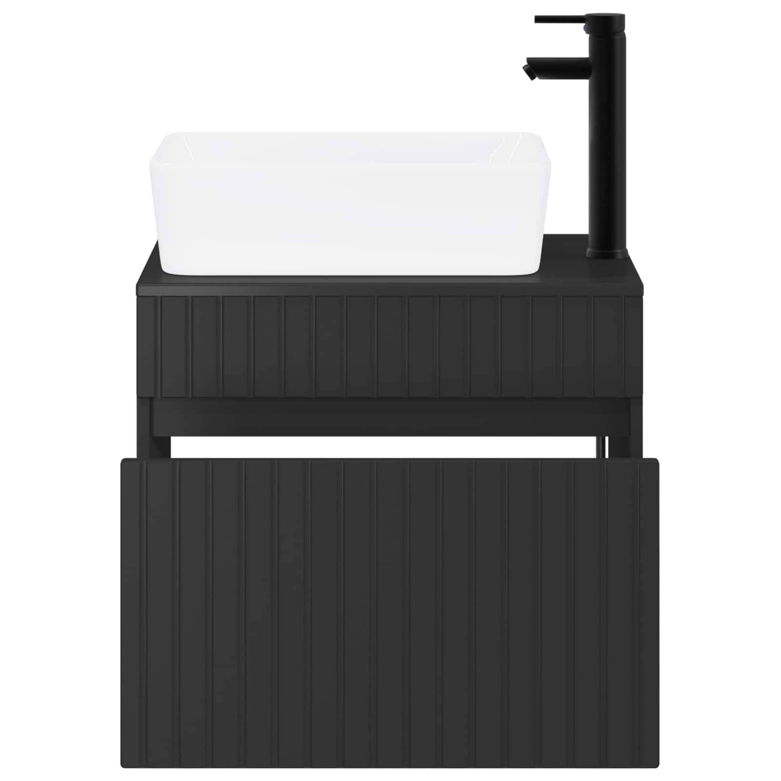 Schwarze rechteckige Waschbeckenkommode mit weißem Becken und hohem schwarzem Wasserhahn, Vorderansicht auf weißem Hintergrund.