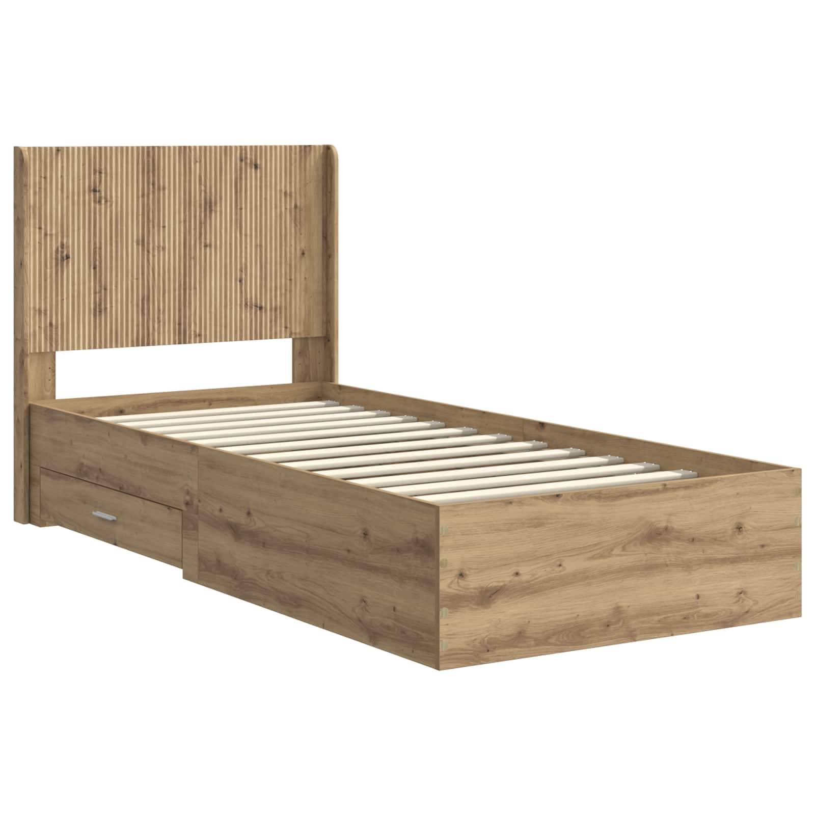 Holzbettgestell für Einzelbett mit Lattenrost und hohem Kopfteil mit vertikalen Paneelen, gezeigt in hellem Eichenfinish auf weißem Hintergrund.