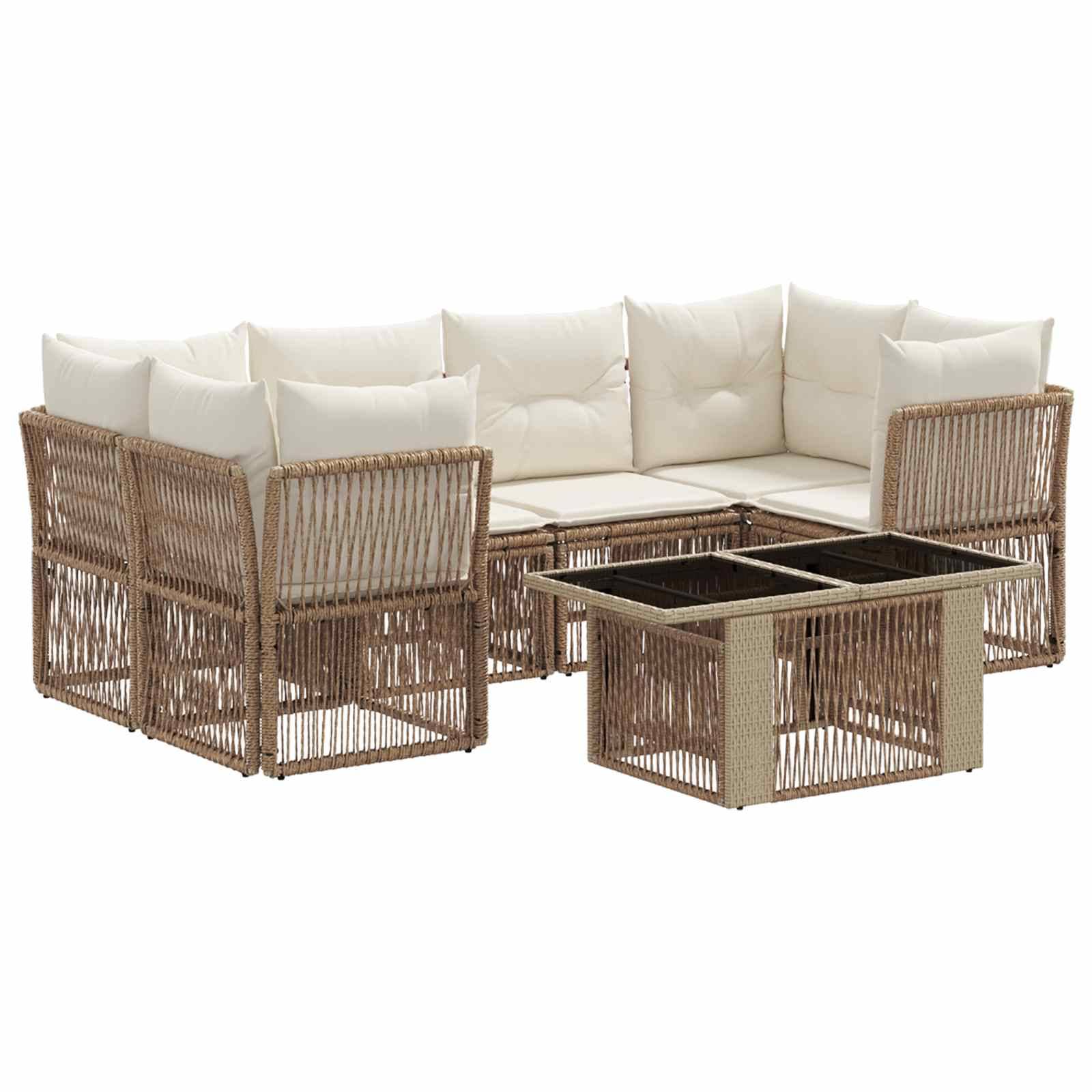 Wickel-Außenlounge-Set mit cremefarbenen Kissen und passendem Glastisch