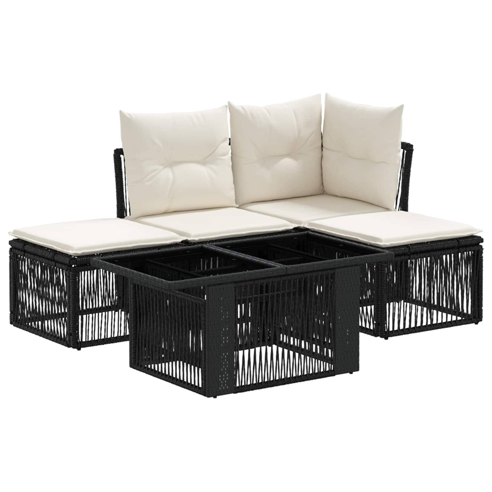 Schwarzes Rattangarnituren-Sofa für den Außenbereich mit beigen Kissen und einem passenden zentralen Couchtisch auf weißem Hintergrund.