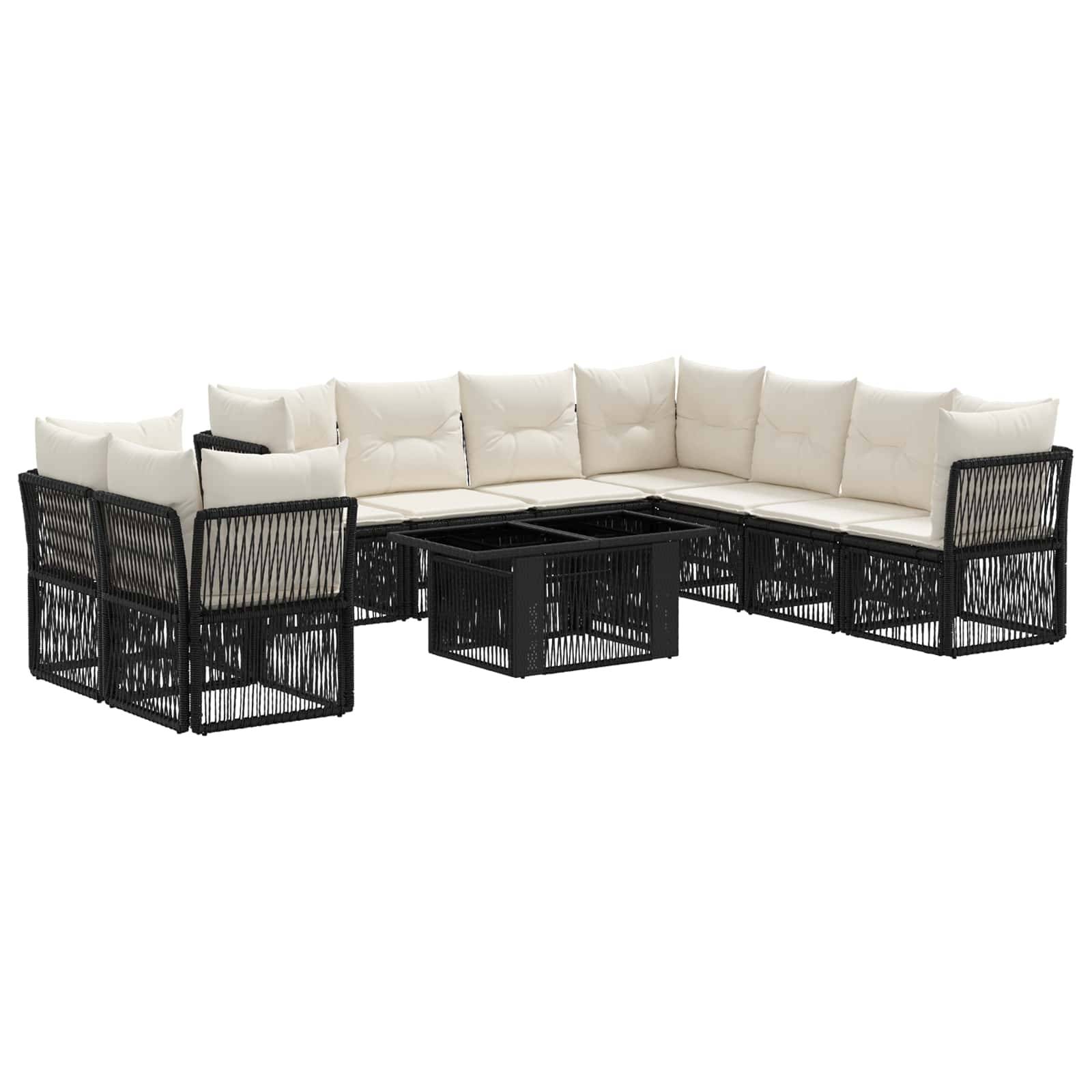 Schwarzes Rattan-L-förmiges Outdoor-Ecksofa mit cremefarbenen Kissen und einem passenden Glastisch auf weißem Hintergrund.