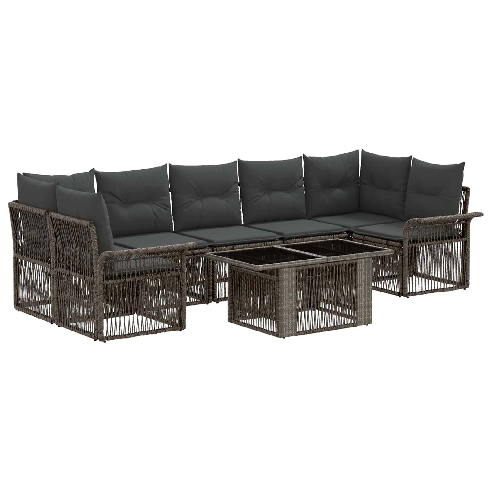 Dunkles Rattan-Outdoor-Ecksofa-Set mit grauen Kissen und passenden Glastisch-Couchtischen auf weißem Hintergrund.