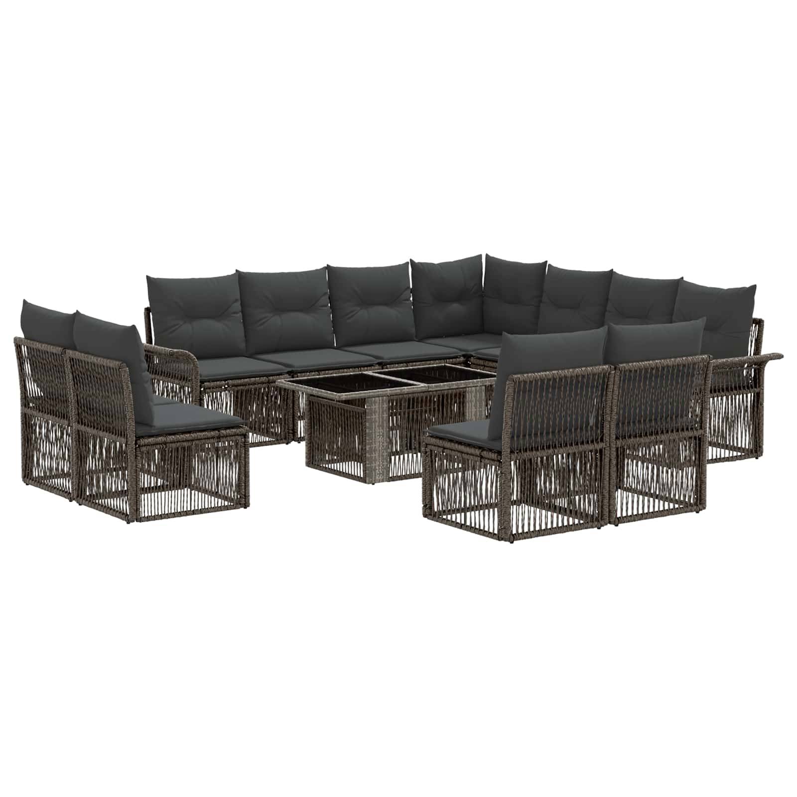 Outdoor-Rattan-Loungegruppe mit dunklen Polstern und passenden Glastische auf weißem Hintergrund.