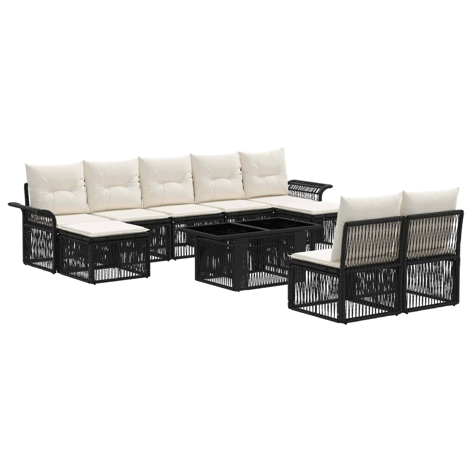 Schwarzes Rattanlounge-Set für den Außenbereich mit beigen Kissen und passendem Couchtisch und Stühlen auf weißem Hintergrund.