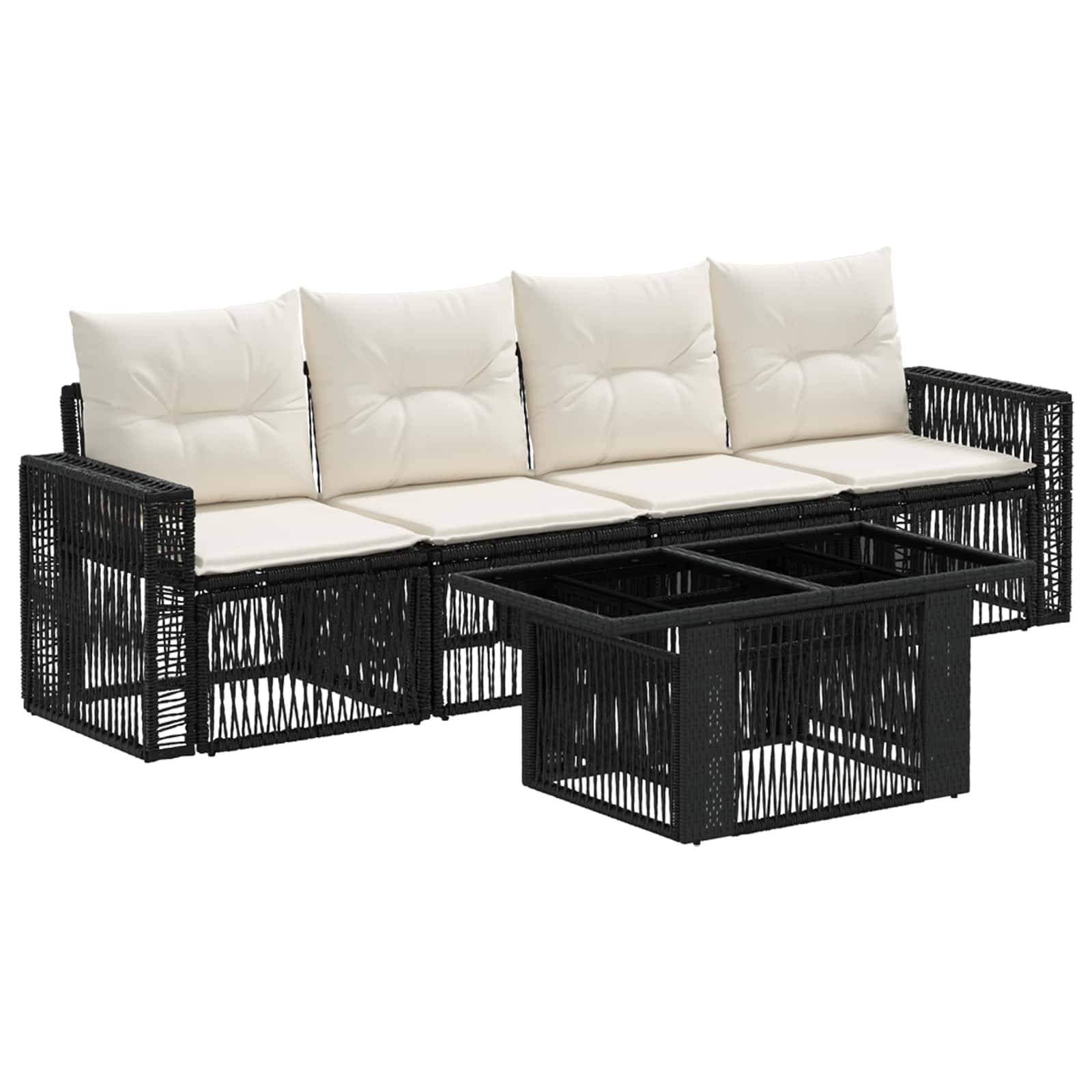 Schwarzes geflochtenes Outdoor-Ecksofa mit beigefarbenen Kissen und einem passenden schwarzen rechteckigen Couchtisch auf weißem Hintergrund.