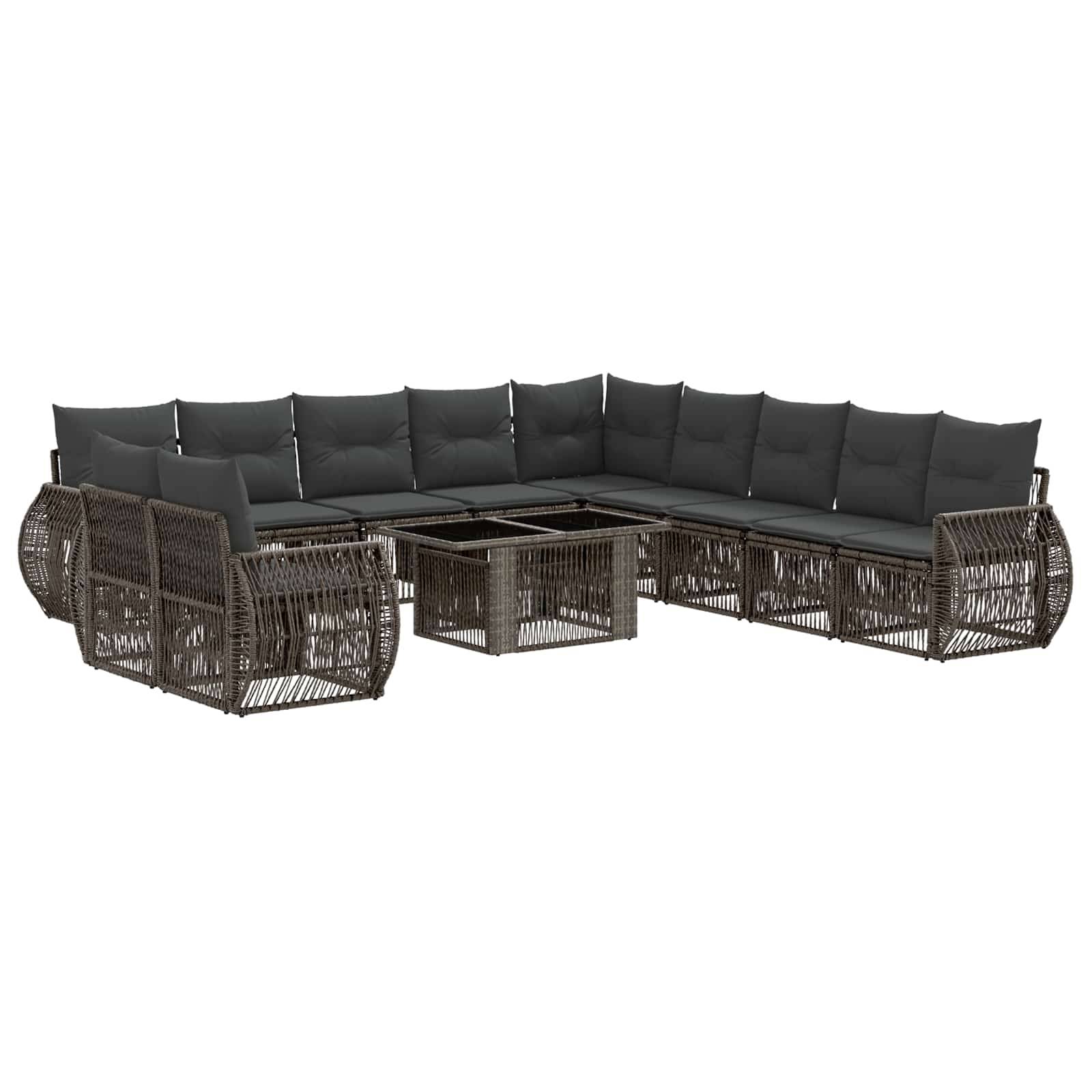 Braunes Korb-Gartensektionalsofa mit grauen Kissen und passendem Couchtisch