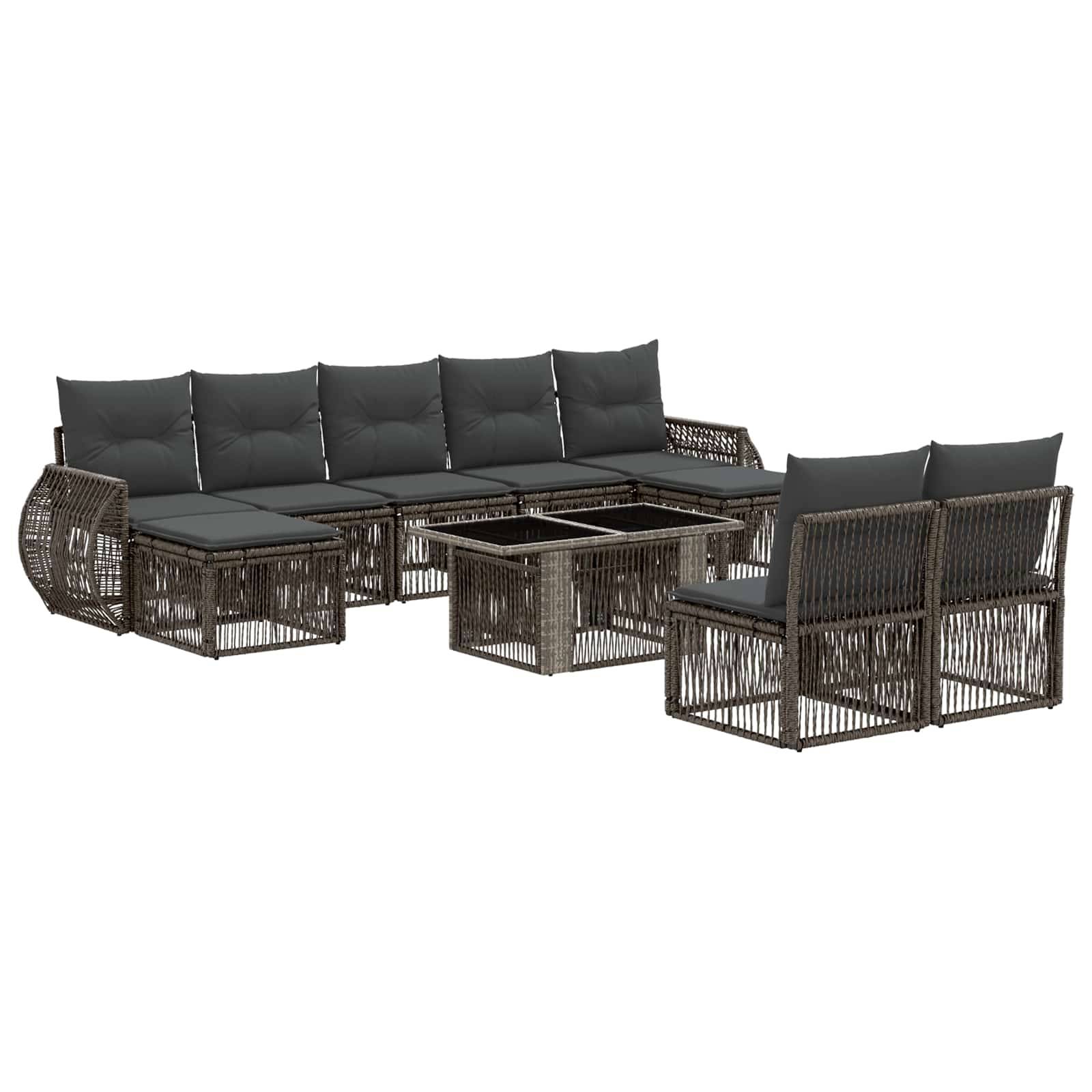 Dunkles Rattan-Gartensofaset mit grauen Kissen, einschließlich Couchtisch und zwei passenden Stühlen