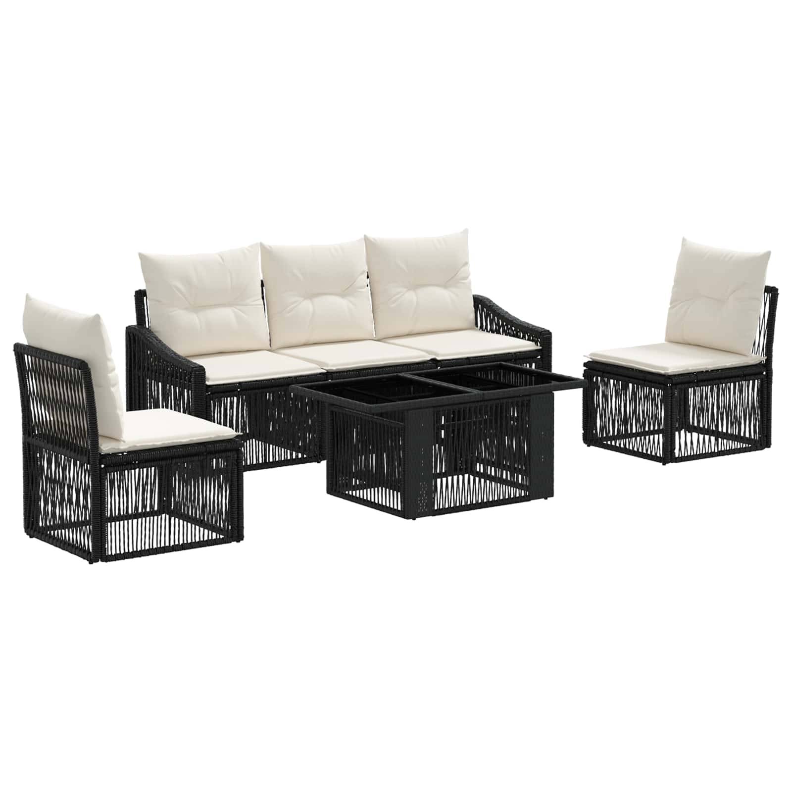 Schwarzes Rattan-Außenplatzset mit drei Stühlen, einem Sofa und einem quadratischen Couchtisch mit weißen Kissen