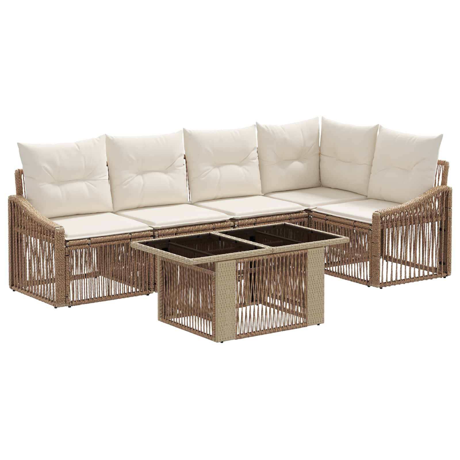 Rattan-Gartensektional-Sofaset mit weißen Kissen und passendem Glastisch-Couchtisch.