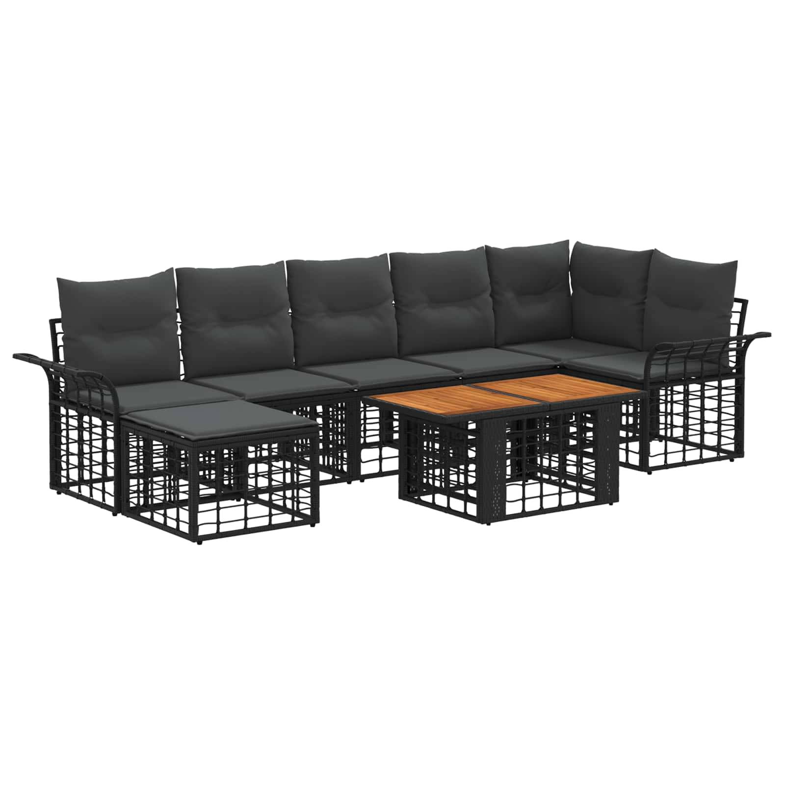 Outdoor-Lounge-Garnituren-Set mit schwarz geflochtenem Rahmen, dunklen Kissen und einem Couchtisch mit Holzplatte auf weißem Hintergrund.