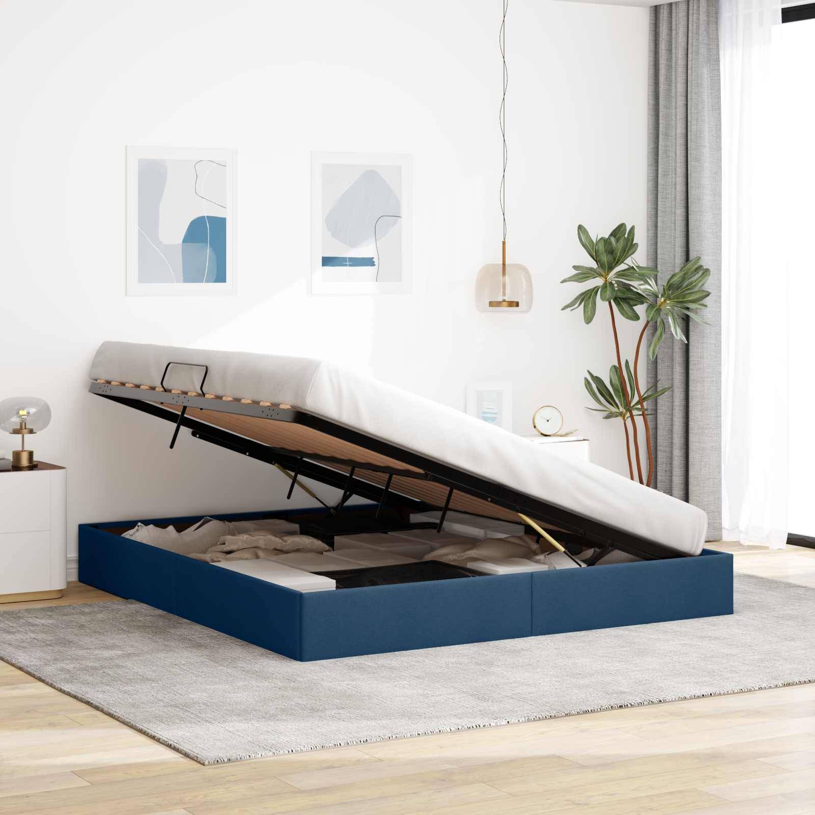 Modernes Schlafzimmer mit einem blauen Hochbett offen, das den Stauraum unter dem Bett und die Matratze in einem hellen, minimalistischen Raum zeigt.
